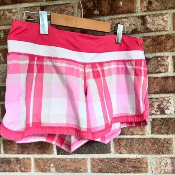 lululemon *  speed up shorts - hot pink and white plaid  4” Size 8 - Picture 4 of 13